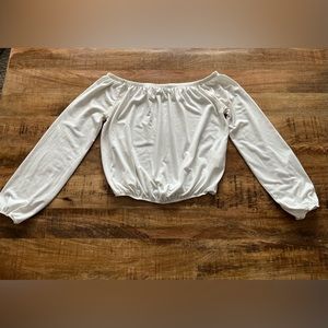 2 for 1! Streetwear Society | Women’s Size Small. Excellent condition.